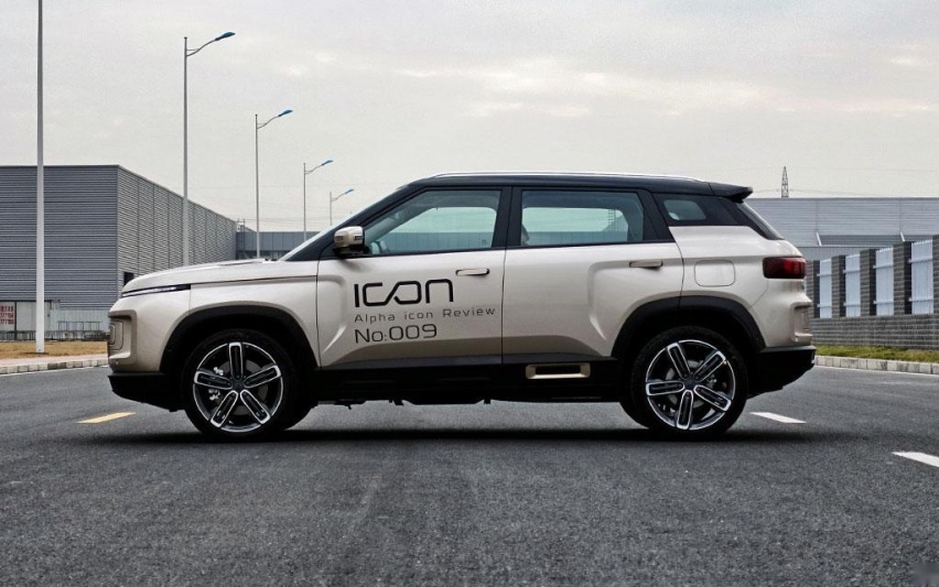 个性SUV也有性价比，顶配卖13万，苑叔抢先试驾吉利icon