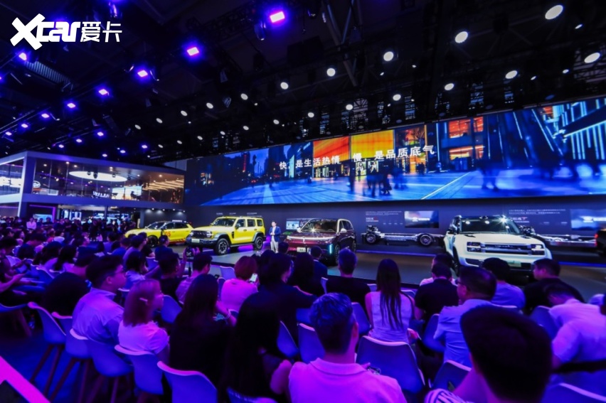 2026成都车展丨魏你放心 坚守品质 魏牌双旗舰V8X/V9X亮相