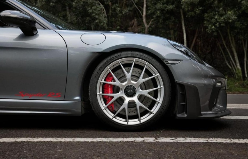 保时捷718 Spyder RS，2.0T换4.0L发动机，转速900
