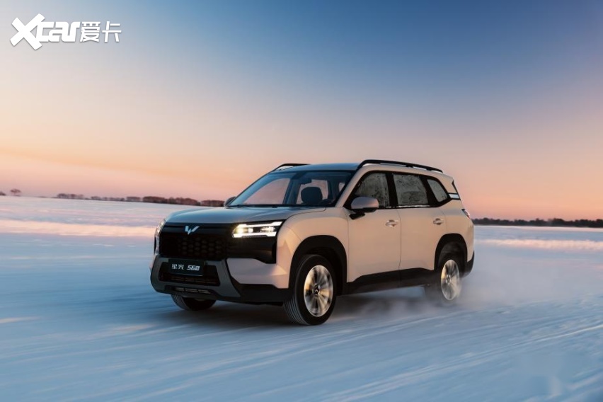 燃油插混纯电齐备定位硬派大空间SUV 星光560售5.98万元起