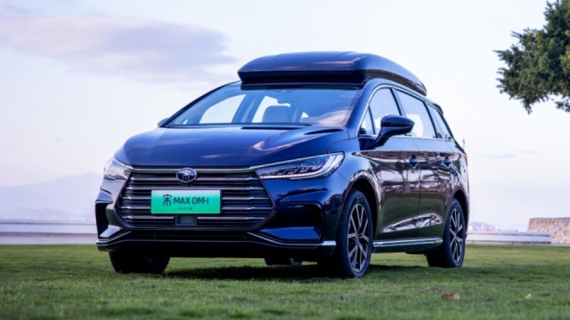 比亚迪新混动MPV：用上DM-i，3年油钱真能省2万？