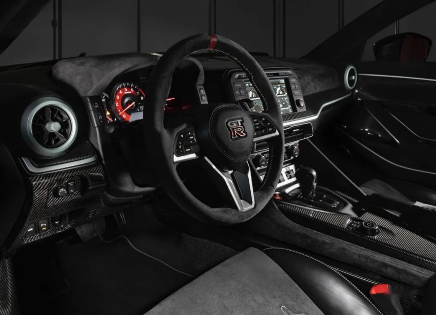 日产GT-R50量产版全球首发！3.8T输出720匹马力