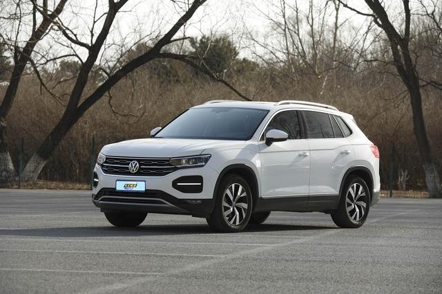 20万级合资SUV对比，日系RAV4荣放/德系探岳/美系锐际哪家强？
