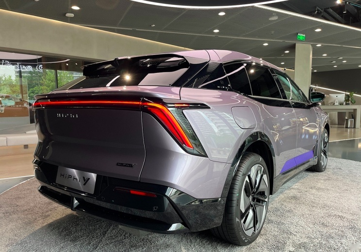预售36万 配旋翼门 选它还是特斯拉特斯拉model Y？