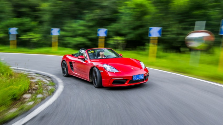 ​梦想并非遥不可及 试驾保时捷718 Boxster S
