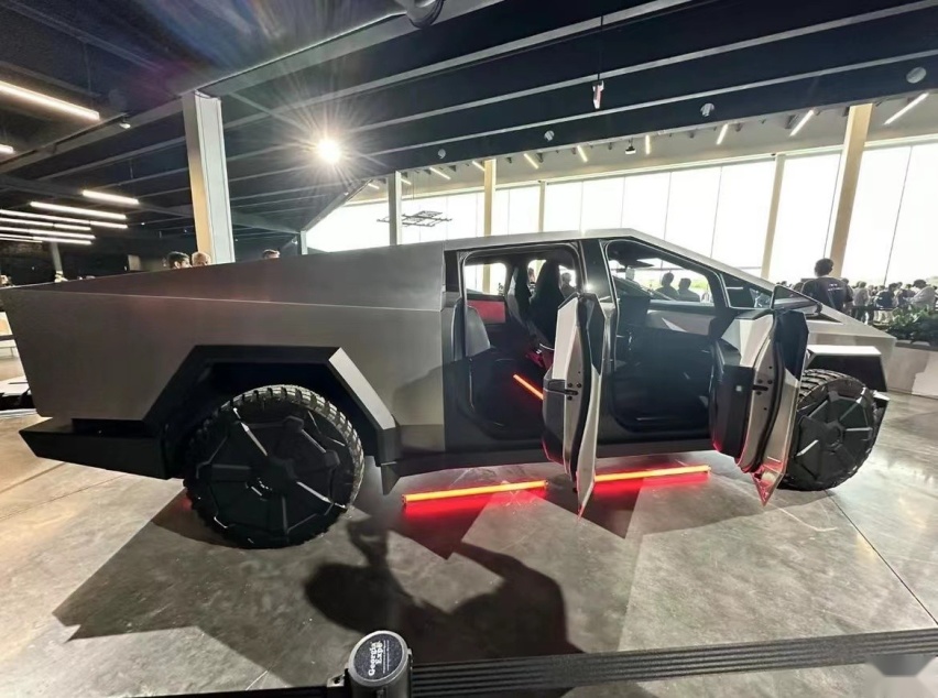 特斯拉CyberTruck真的来了，其它车型有望降价？