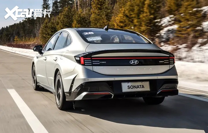 巩固b级轿车领先地位 试驾北京现代第十一代索纳塔-爱卡汽车爱咖号