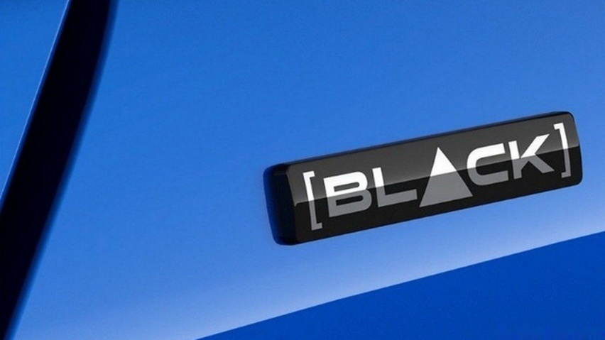 lada-4x4-black-202072579-1604685566_3.jpg
