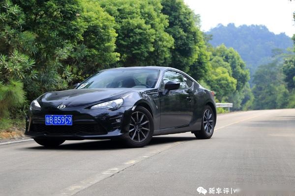 问答四则：家用，是买宝马3系，还是奥迪A4L？