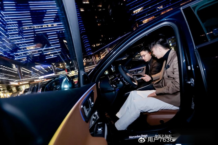 智能豪华,独E无二 全新梅赛德斯-奔驰长轴距E级车迎来西安地区正式