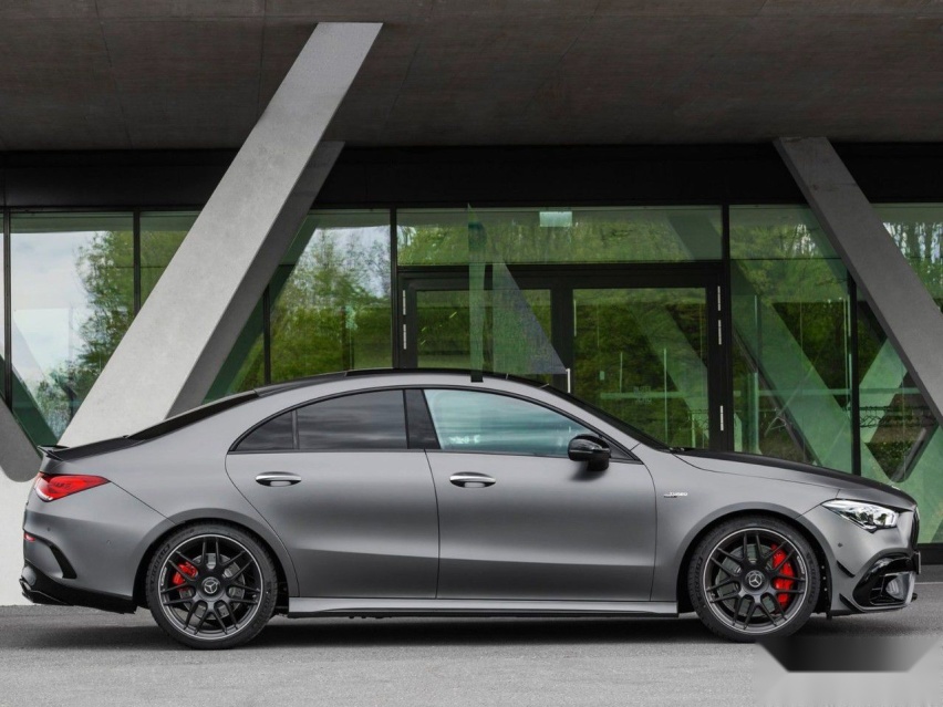 梅赛德斯AMG CLA 45 S官图发布；保时捷718 Ca