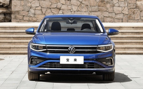 全新宝来1.2T给你带来不一样的驾驶感受，快去试驾吧！