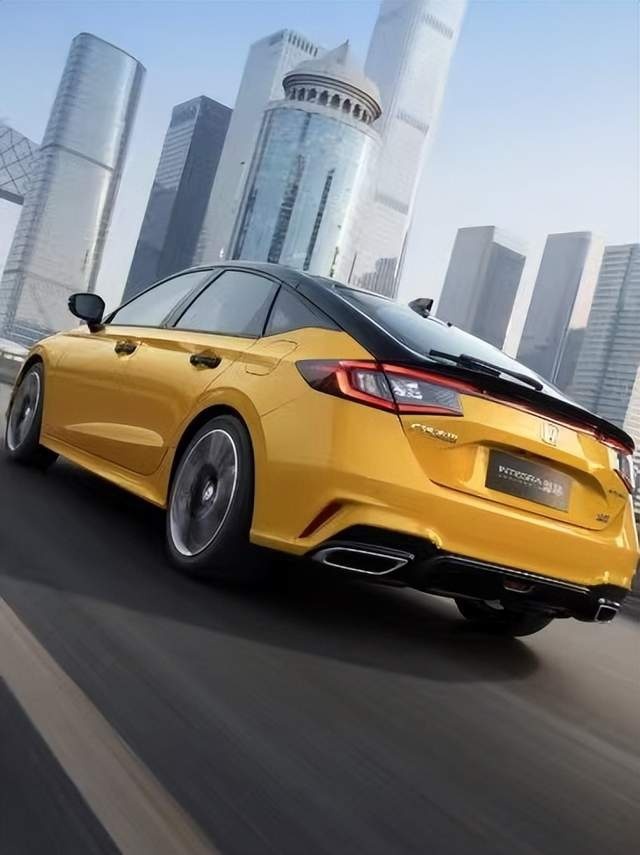 TA，不只是三厢变两厢”|动力试驾·广汽本田型格HATCHBACK