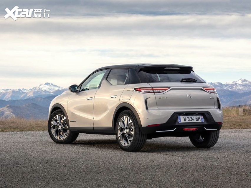 DS 3 Crossback发布,法系小型SUV的新宠