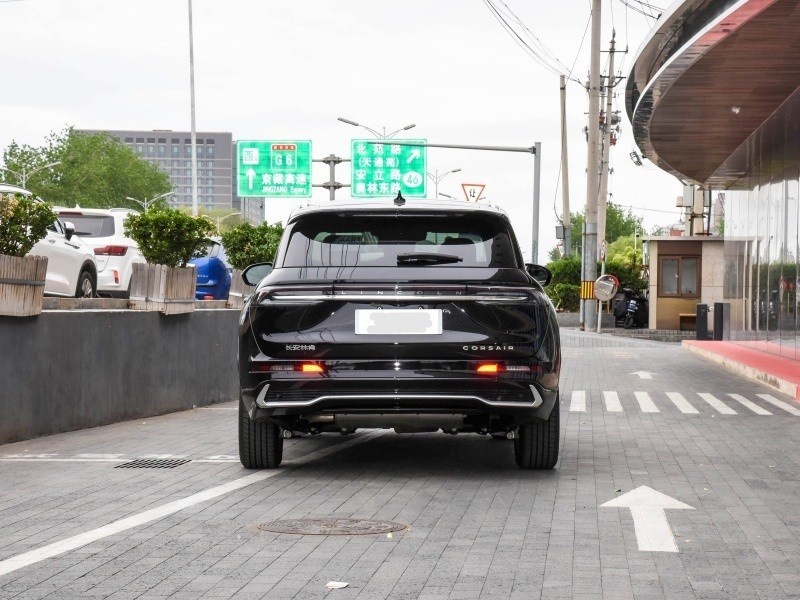 全新冒险家，表现均衡，很值得入手