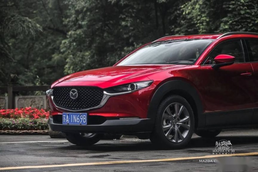 试过CX-30后，被老婆路转粉逼着买车
