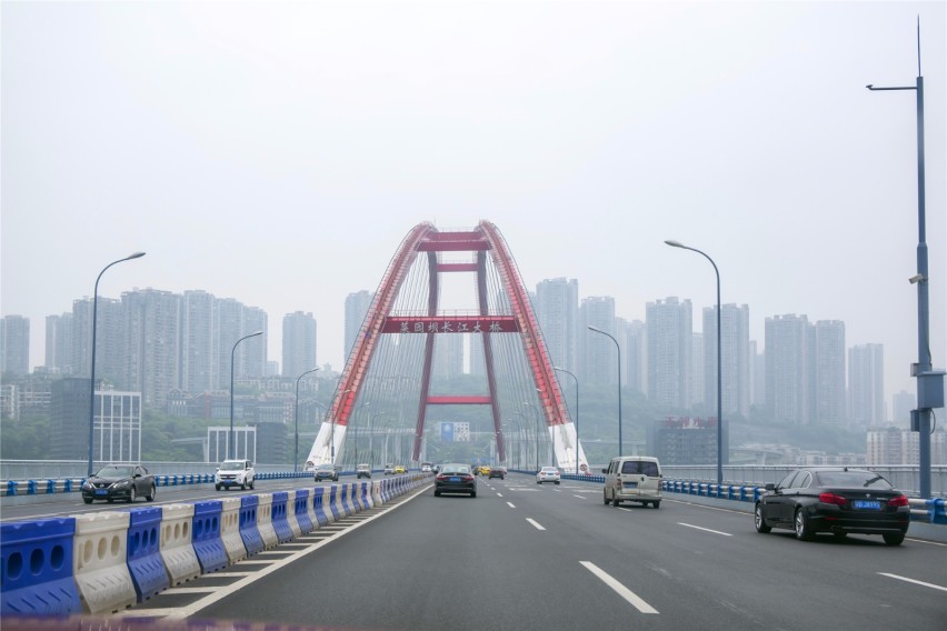 以浪漫的名义——带吃货女友邂逅重庆