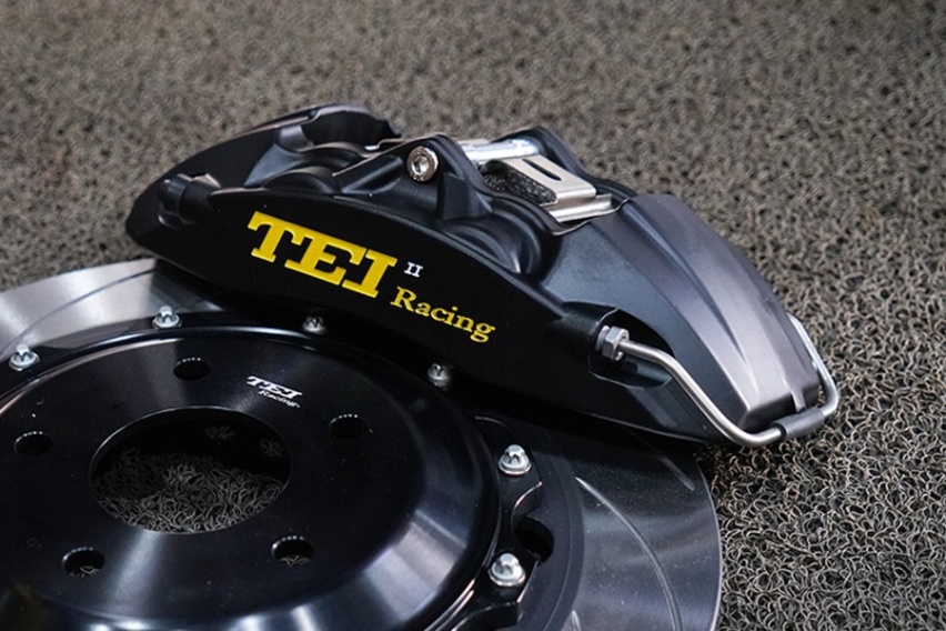 改装刹车案例 马自达3昂克赛拉改装TEI Racing刹车