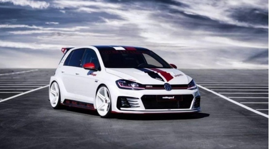 小钢炮的对决？领克02 PK 高尔夫GTI