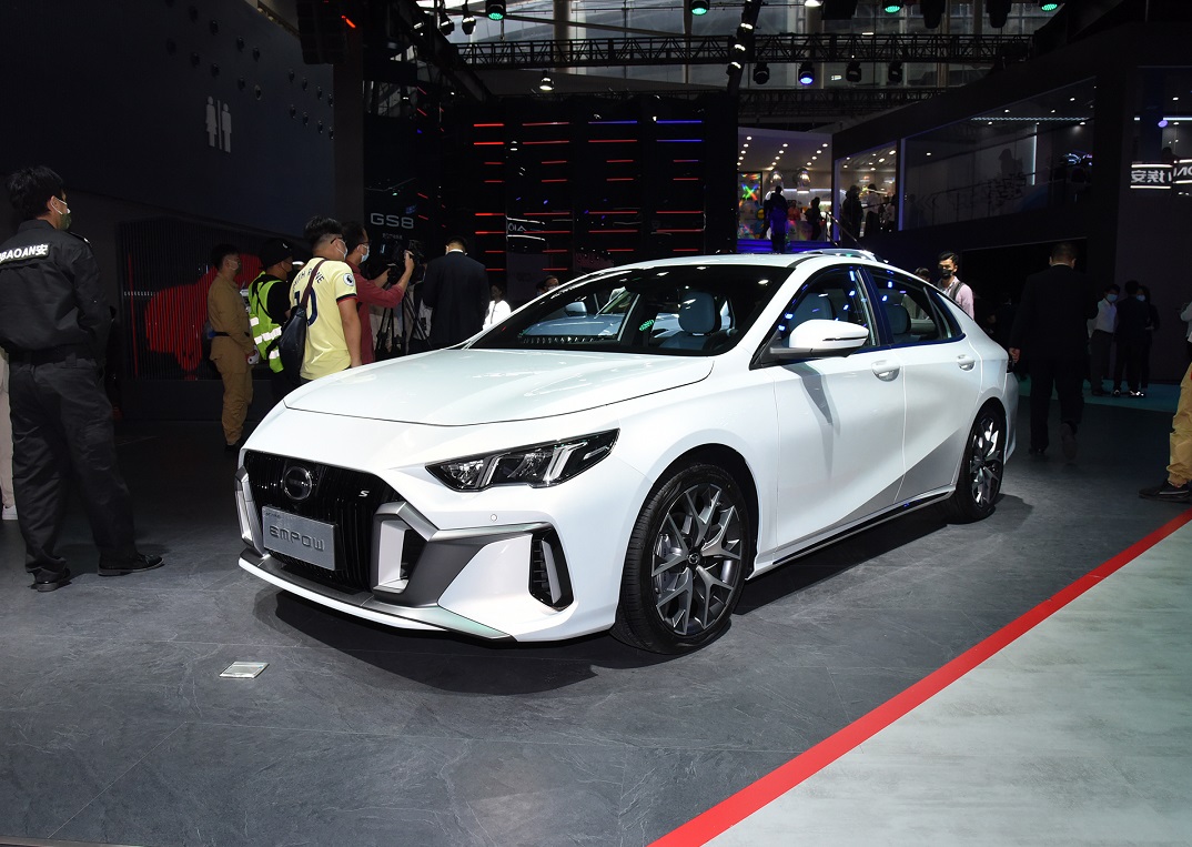 2021广州车展丨广汽传祺影豹混动版首发 综合油耗低至3.6升