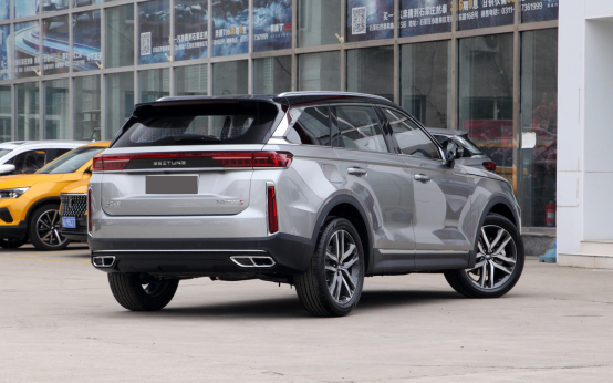 能文能武的大五座SUV 测试奔腾T99运动版
