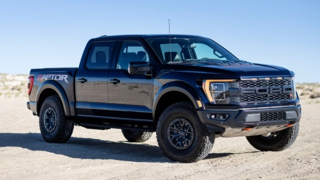 F-150猛禽R：养车要花6万/年，普通人1年工资都不够养它？