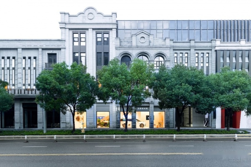 极氪双店获2023美国缪斯设计大赛金奖！