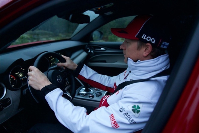 新知达人, 基米·莱科宁亲手打造定制版阿尔法·罗密欧Stelvio