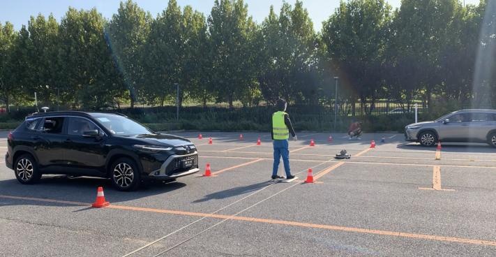 我们需要什么样的新能源车？过瘾一年or安心十年？