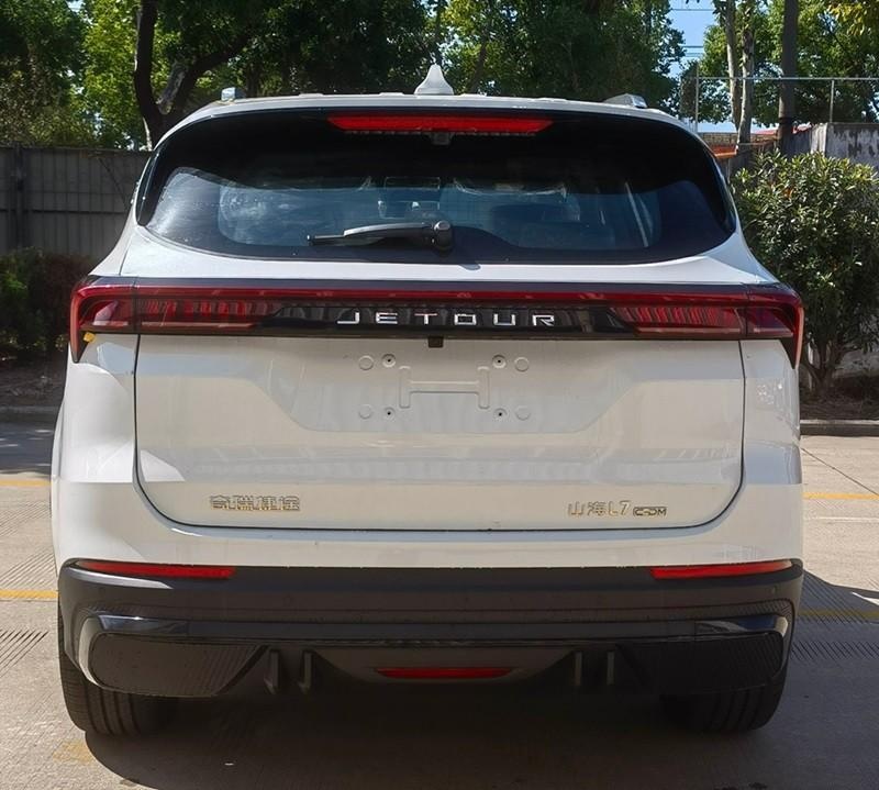 捷途新能源再添新车，山海L7基于X70打造，5座/7座可选