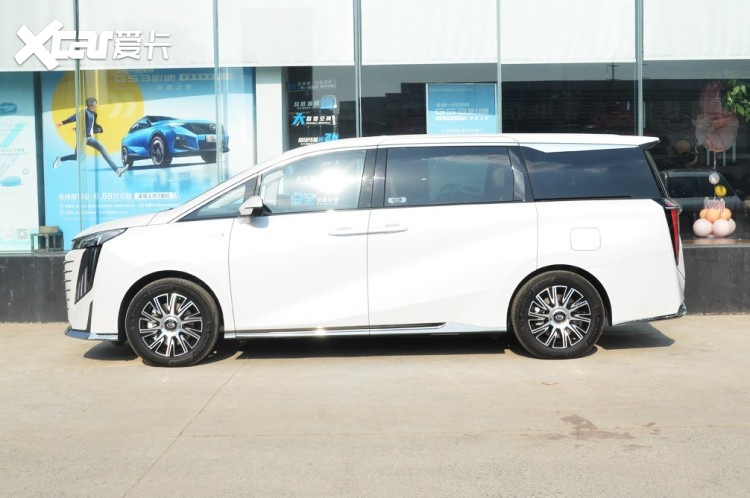 家用商用两不误，同级唯一的2.0T插混，传祺E9能否替换腾势D9？