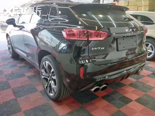 实拍长城的“黑武士”VV7，外观肌肉感，内饰豪华