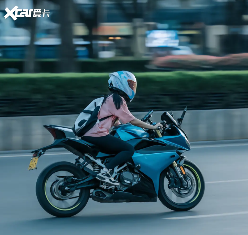 摩托车快速发展的电子系统，真的会毁掉骑行的乐趣吗？