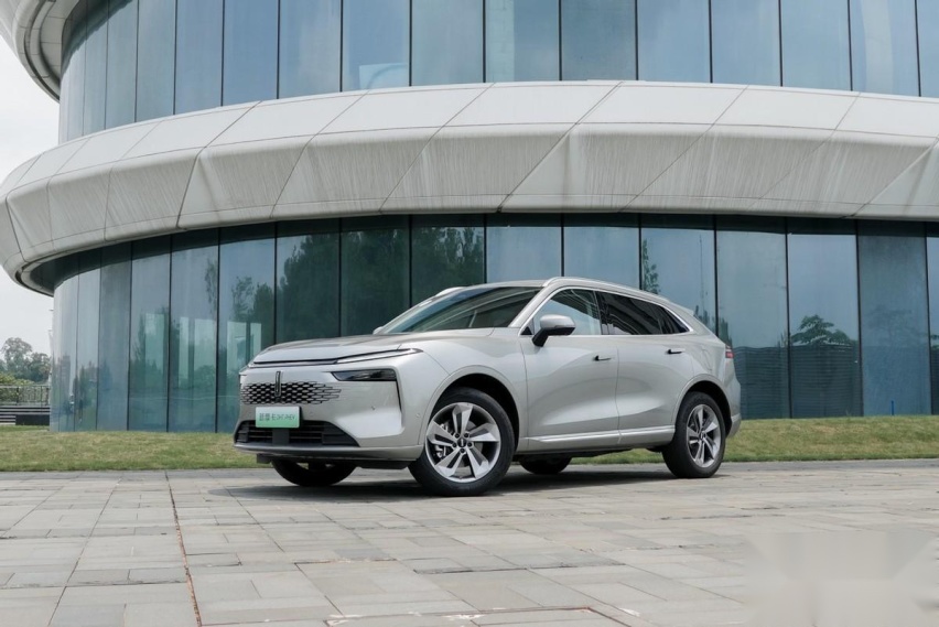 30万预算买大五座SUV 不选理想L7那该看谁?