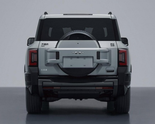 6座/7座版本可选，定位中大型SUV，豹8公告申报信息曝光