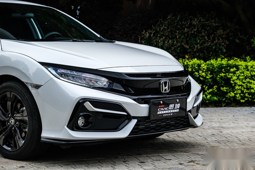 万众期待最强两厢，试驾本田思域Hatchback