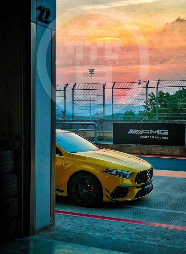 浙江国际赛车场测梅赛德斯-AMG A45 S 4MATIC+