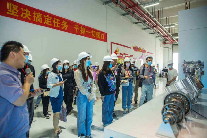 从“制造”到“智造”，带你揭秘长安全球研发中心的科技魅力