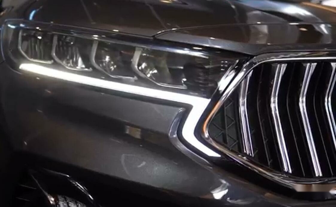 玛莎拉蒂Levante ，一款集合越野与气质于一体的豪华SUV