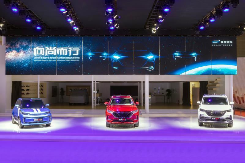 这款7座SUV搭载2.0T+8AT动力，百公里加速9秒