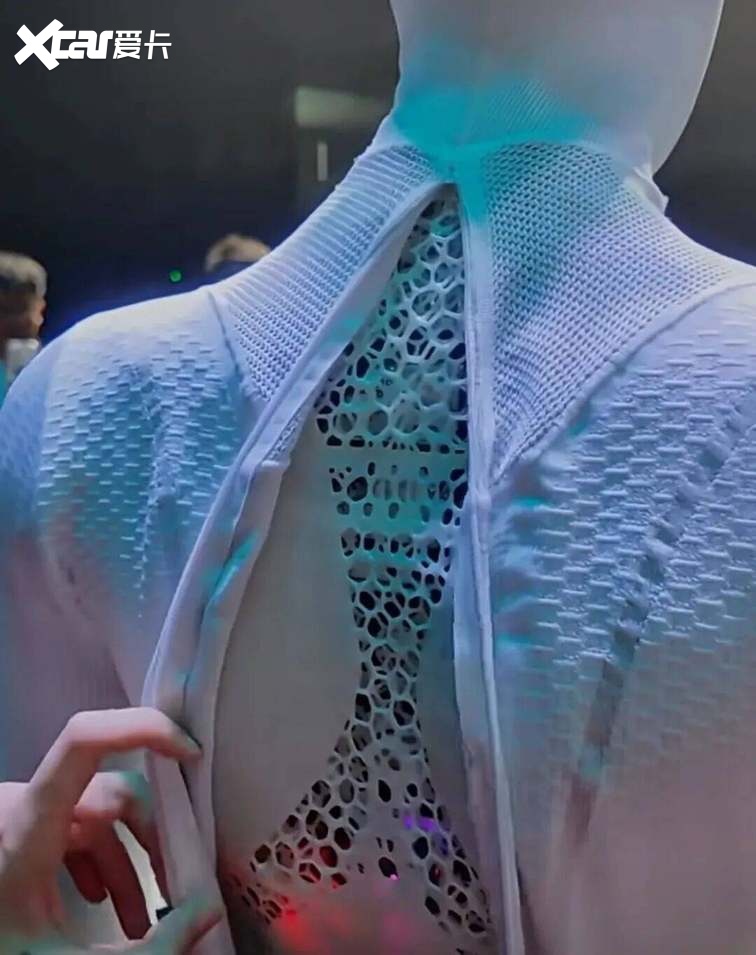 驭见25|中国车市年终观察之：机器人赛道“车”满为患