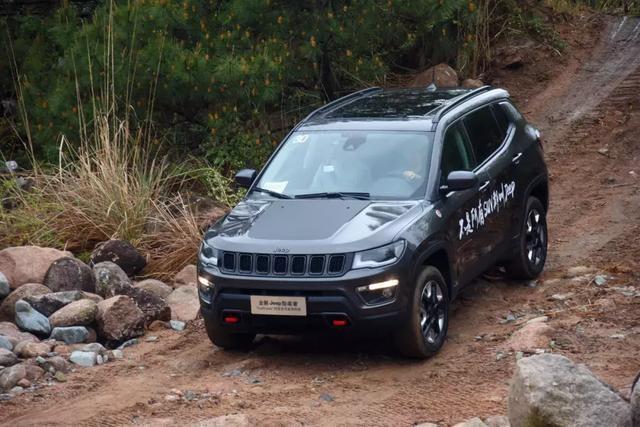 撼不动的生活方式，勇敢者的福音全新Jeep指南者