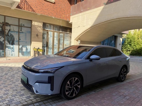 新能源价格战再起?吉利银河L系混动紧跟,合资急了?