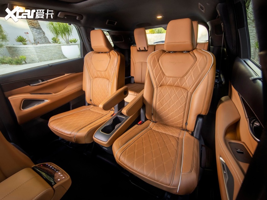 2.0T+9AT，英菲尼迪新车亮相广州车展，能帮助家族咸鱼翻身吗？