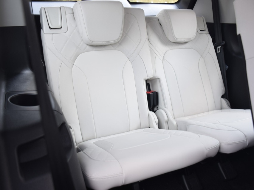 20万预算买2.0T中大型SUV！还要6/7座布局？自主合资怎么选