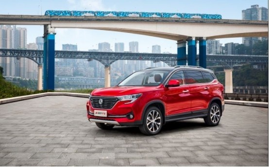 金九银十想买车？这台6.99万起的加大号SUV，值得入手！