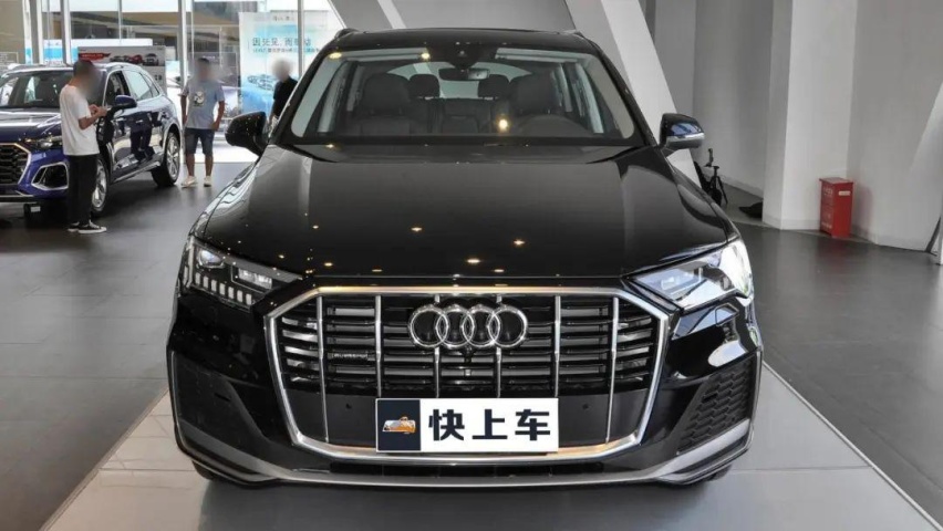 同门较量，奥迪Q6对比奥迪Q7，谁才是妥妥六边形战士？