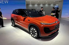 成都车展丨上汽大众ID.ERA 5X首发，定位纯电SUV，11月首发