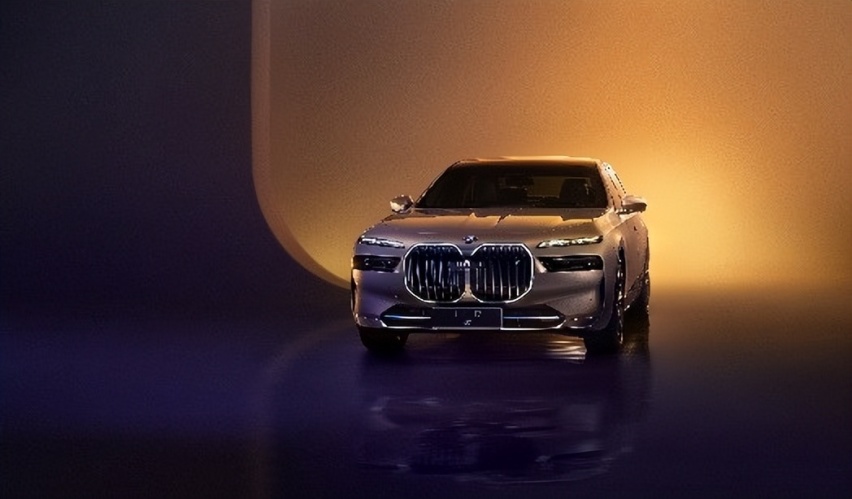 灵感来自中国，最强7系BMW i7首发，宝马迈入纯电动时代
