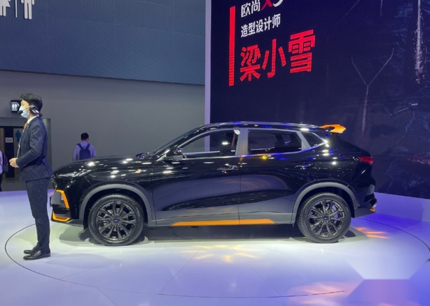 搭载蓝鲸1.5T动力 长安欧尚X5运动版上市